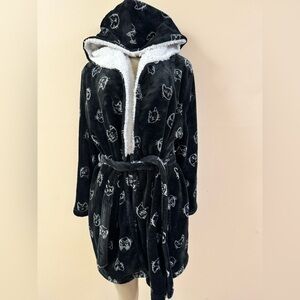 New Ardene Black Cat Print Plush Hooded Robe with Fluffy Lining Size S/M
